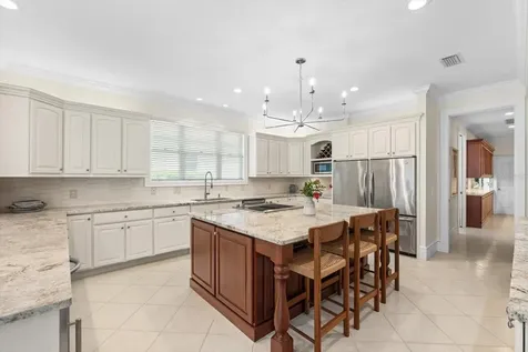 110 N Creek Lane Osprey FL 34229