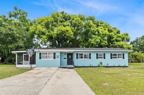 1529 Avenue C NE Winter Haven FL 33881