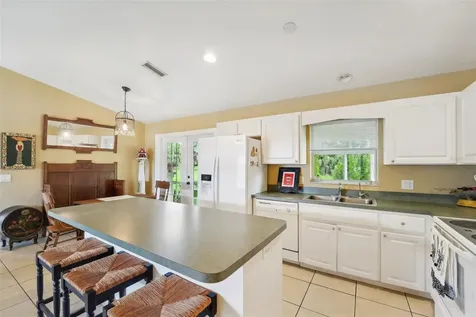 1584 Kadashow Avenue North Port FL 34288