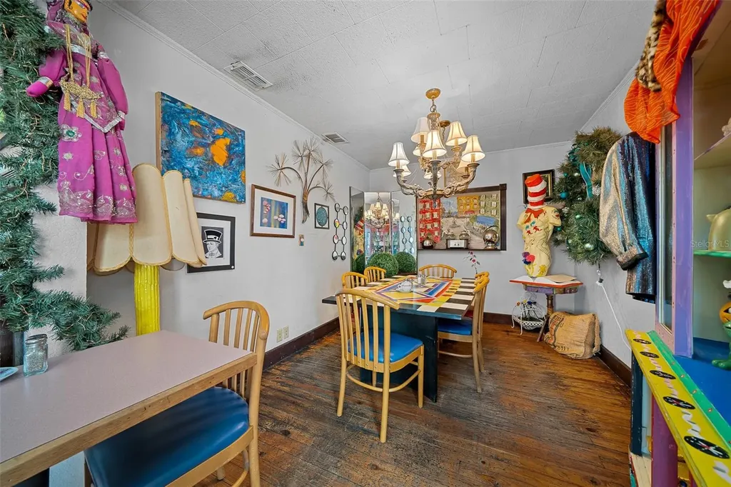 5148 SE Abshier Boulevard Belleview FL 34420