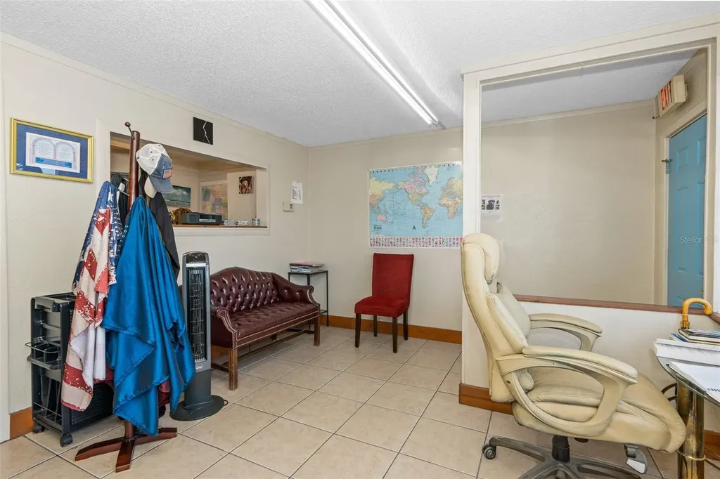 5148 SE Abshier Boulevard Belleview FL 34420