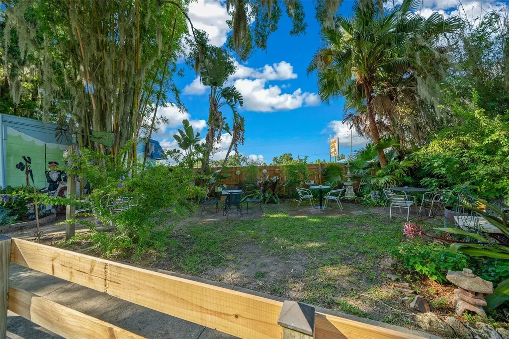 5148 SE Abshier Boulevard Belleview FL 34420