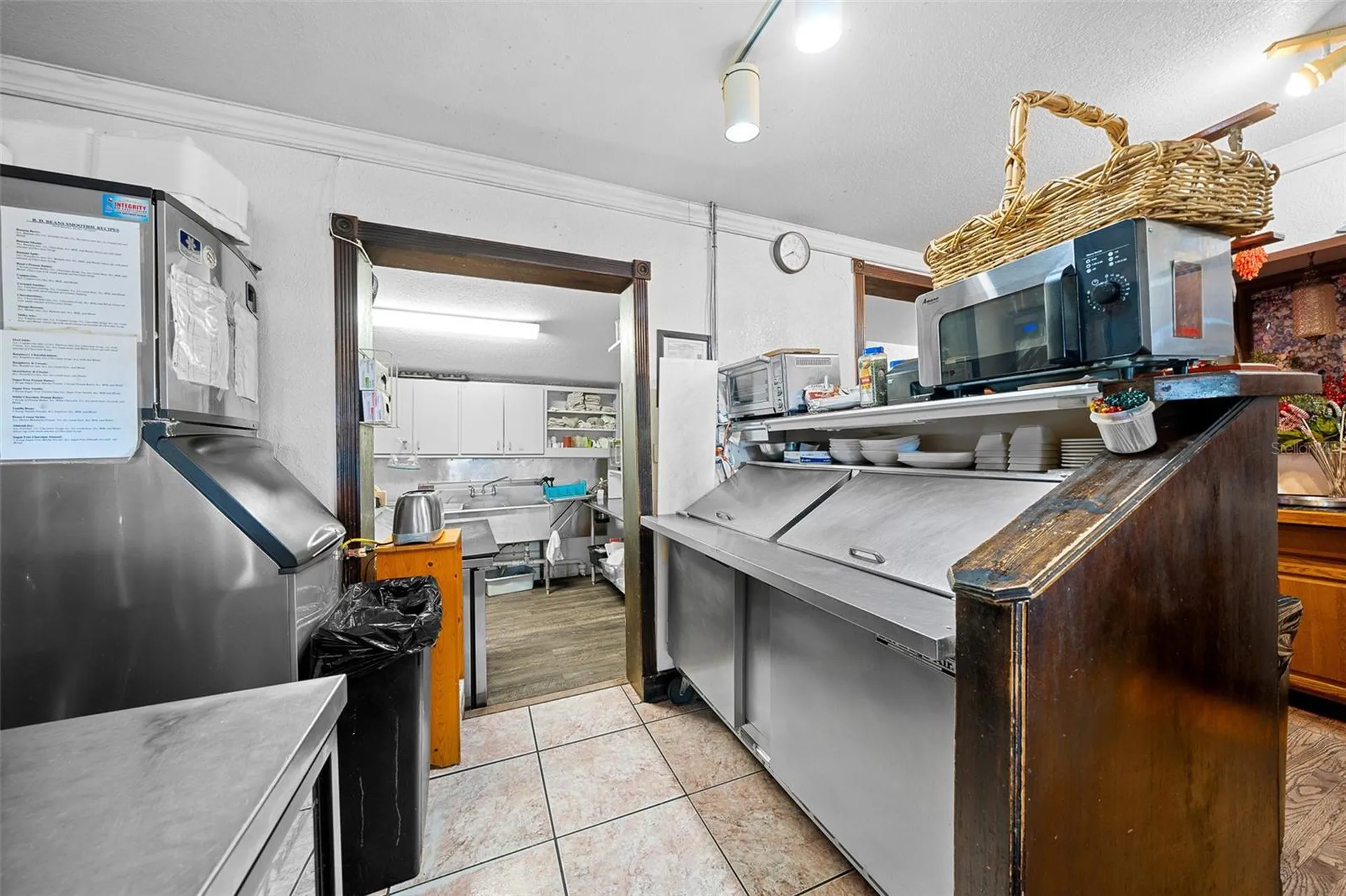 5148 SE Abshier Boulevard Belleview FL 34420