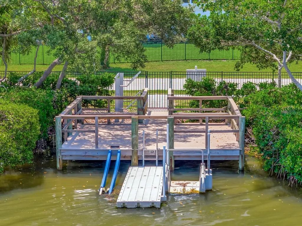 7840 34th Avenue W Bradenton FL 34209
