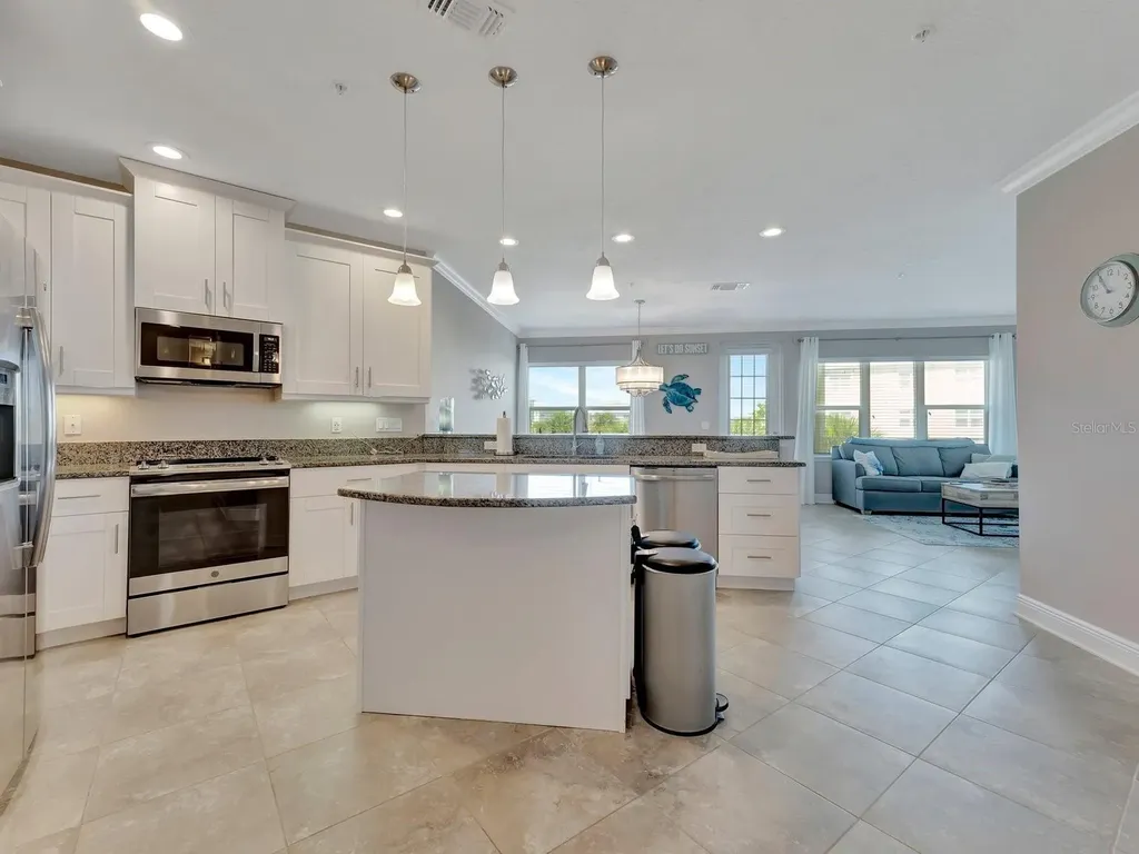 7840 34th Avenue W Bradenton FL 34209