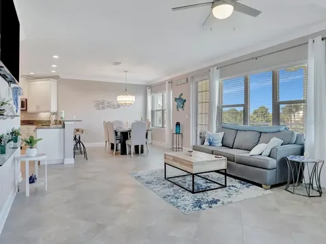 7840 34th Avenue W Bradenton FL 34209