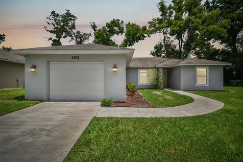 2305 Chestnut Hills Drive Lakeland FL 33805