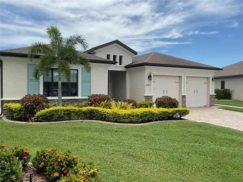 3510 67th Terrace E Sarasota FL 34243