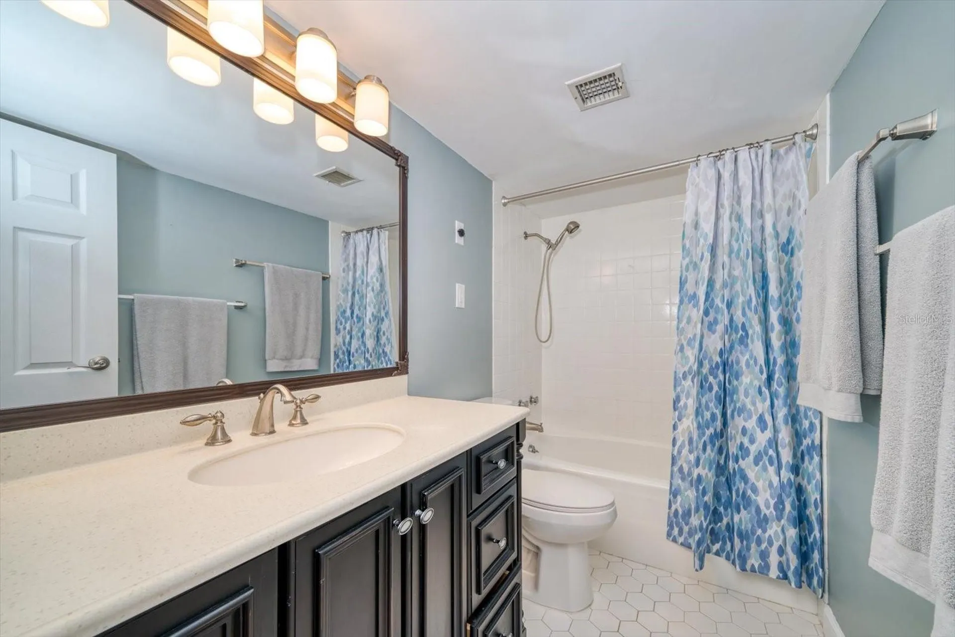 10355 Paradise Boulevard Treasure Island FL 33706