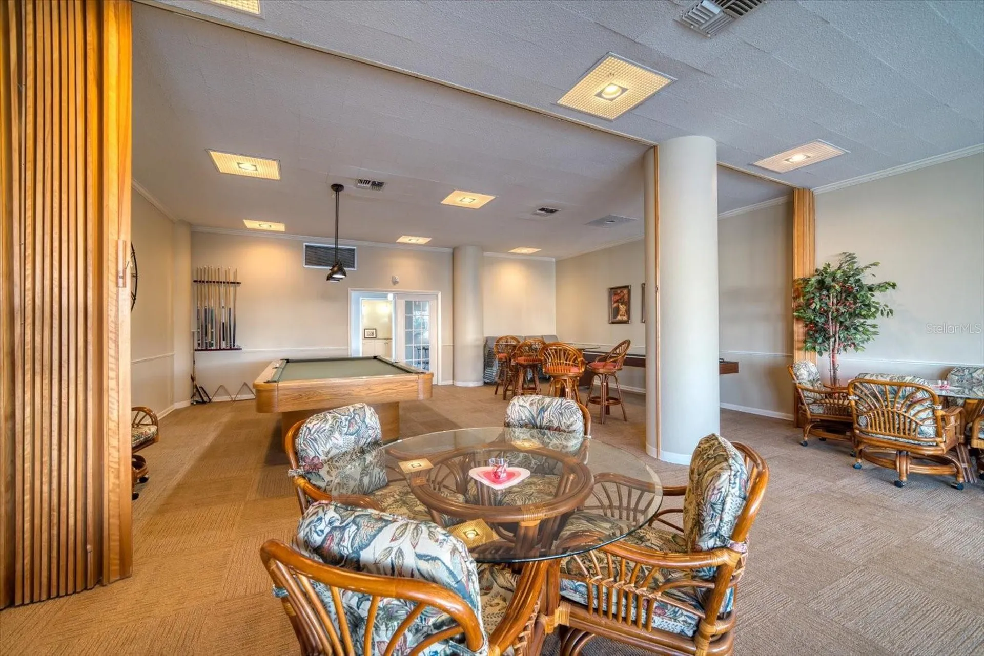 10355 Paradise Boulevard Treasure Island FL 33706