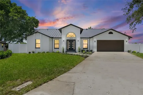 1301 48th Avenue NE St Petersburg FL 33703