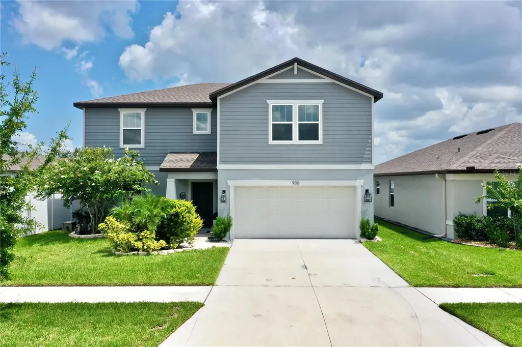 906 Golden Shiner Avenue Ruskin FL 33570