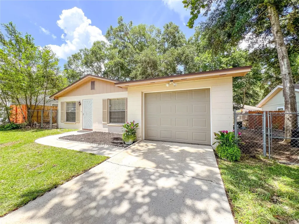 1716 NW 31st Place Gainesville FL 32605