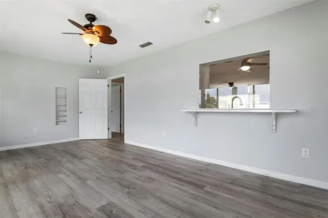 2604 27th Avenue Drive W Bradenton FL 34205