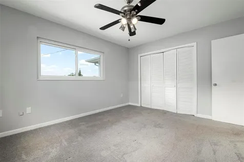 2604 27th Avenue Drive W Bradenton FL 34205