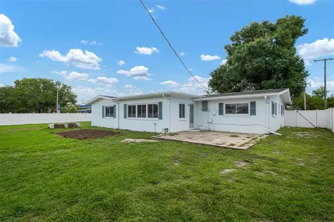 2604 27th Avenue Drive W Bradenton FL 34205