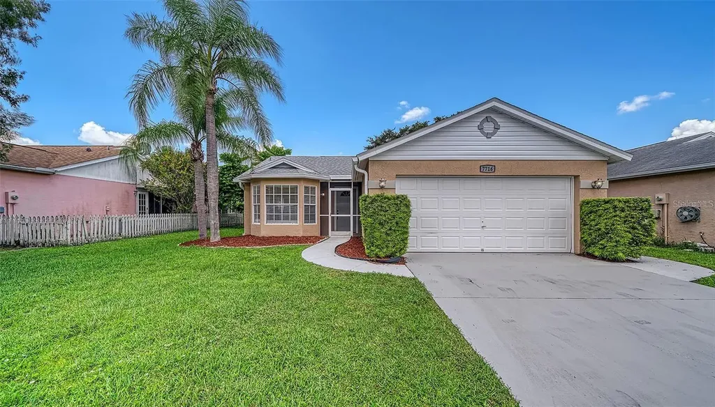 7716 34th Court E Sarasota FL 34243