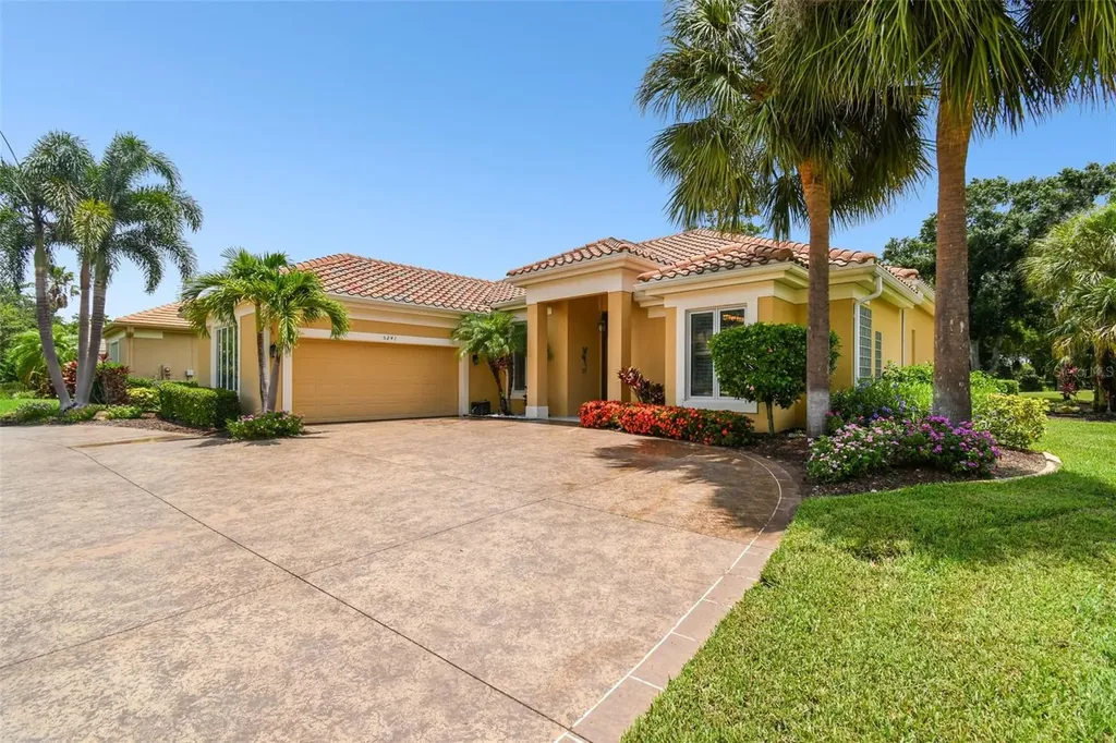 5241 88th Street E Bradenton FL 34211