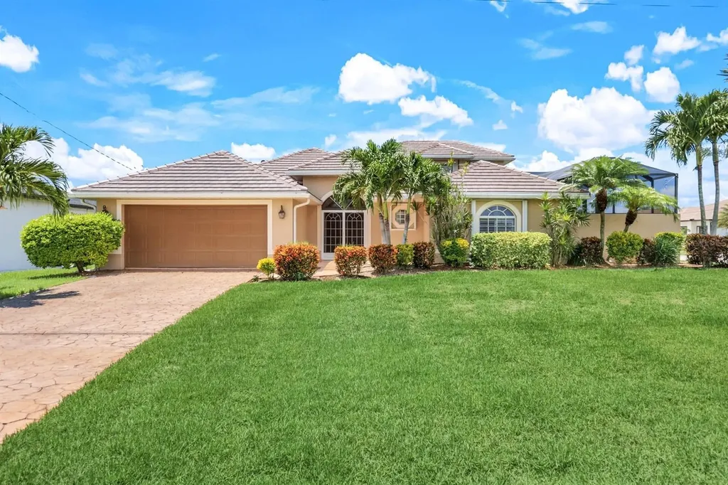1156 SW 44th Street Cape Coral FL 33914