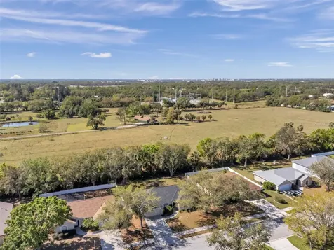4557 35th Avenue Circle E Palmetto FL 34221