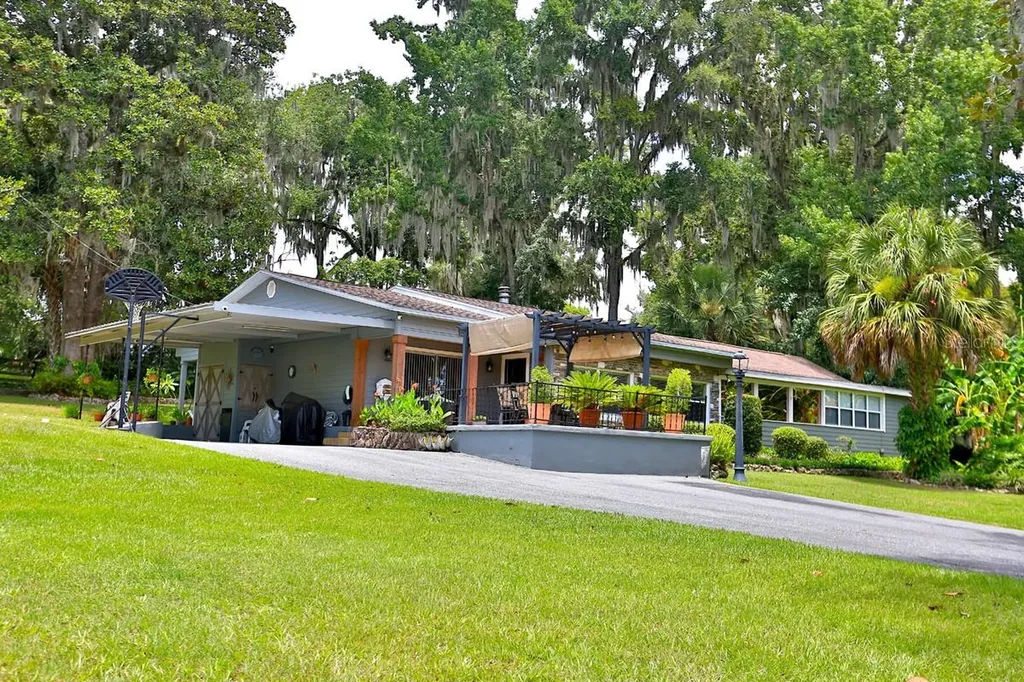 4888 SW 7th Avenue Road Ocala FL 34471