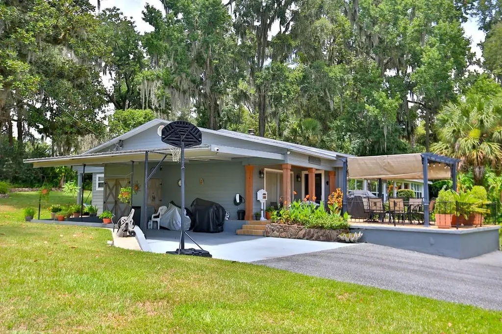 4888 SW 7th Avenue Road Ocala FL 34471