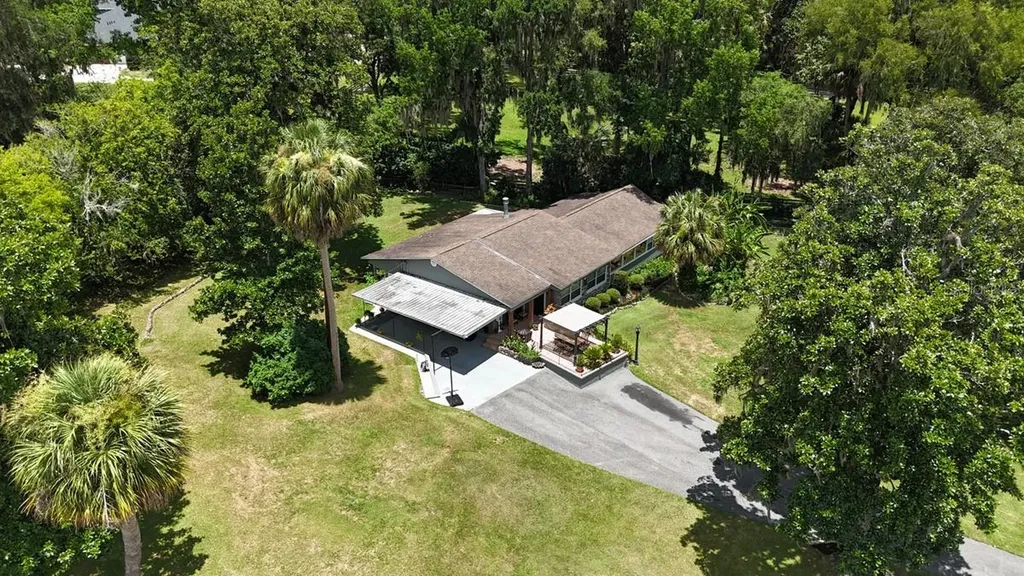 4888 SW 7th Avenue Road Ocala FL 34471