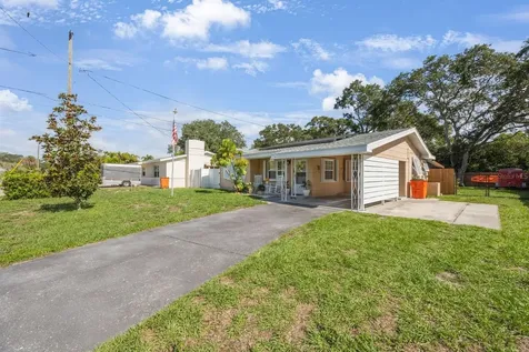 10133 52nd Avenue N St Petersburg FL 33708