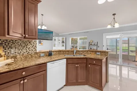349 Chelmsford Court Kissimmee FL 34758