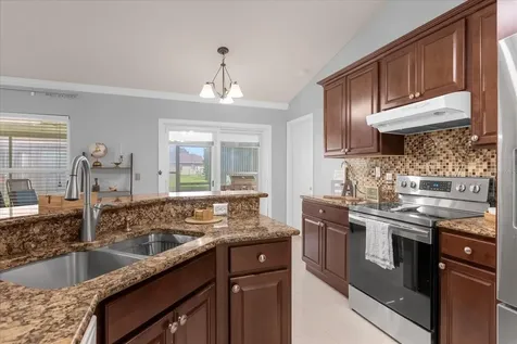 349 Chelmsford Court Kissimmee FL 34758