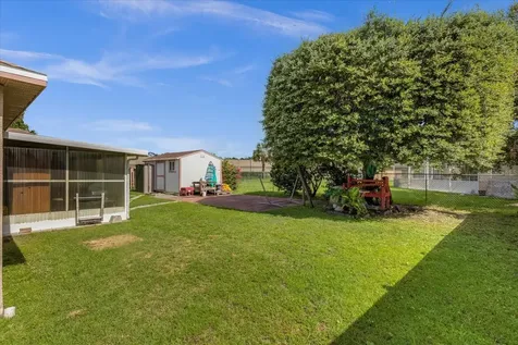 349 Chelmsford Court Kissimmee FL 34758