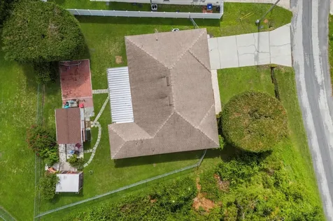 349 Chelmsford Court Kissimmee FL 34758