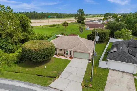 349 Chelmsford Court Kissimmee FL 34758