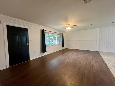 574 NW Gwen Lake Avenue Lake City FL 32055