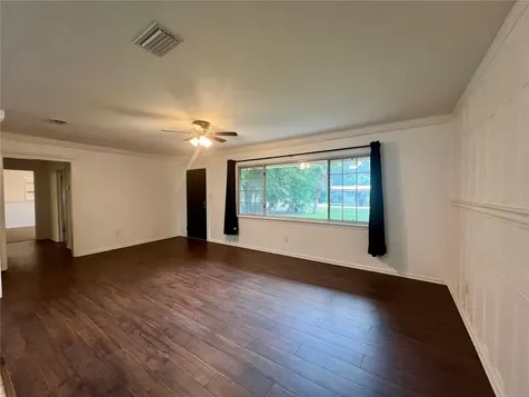 574 NW Gwen Lake Avenue Lake City FL 32055