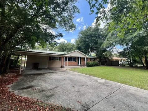 574 NW Gwen Lake Avenue Lake City FL 32055