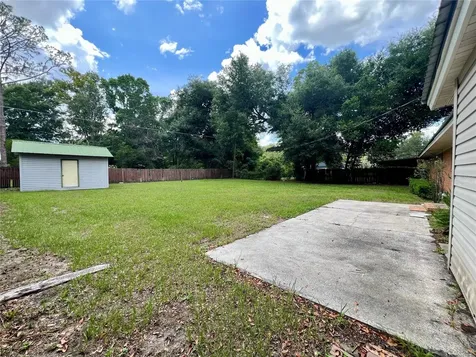 574 NW Gwen Lake Avenue Lake City FL 32055