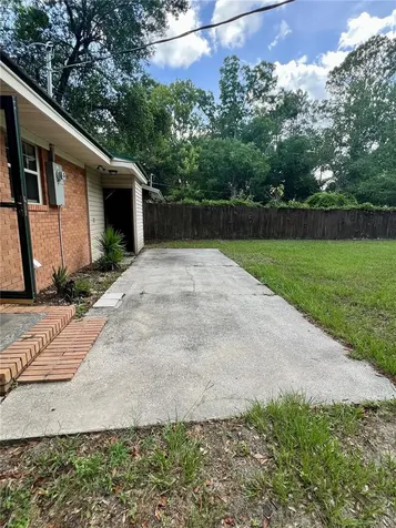 574 NW Gwen Lake Avenue Lake City FL 32055
