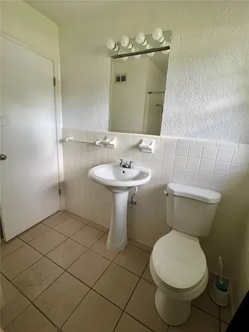 574 NW Gwen Lake Avenue Lake City FL 32055