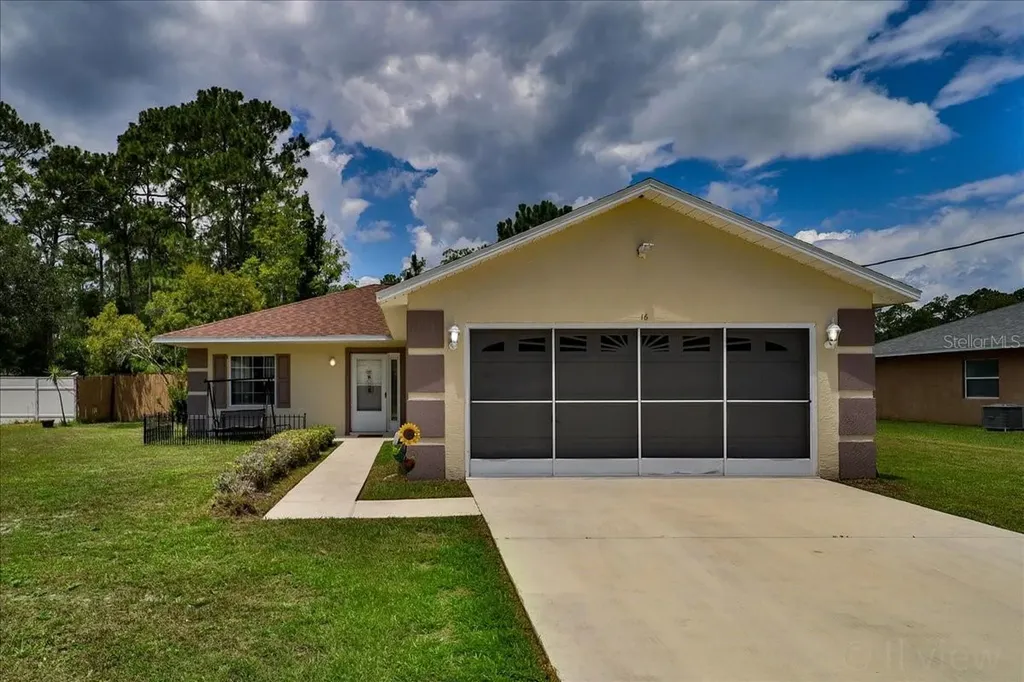 16 Red Clover Lane Palm Coast FL 32164
