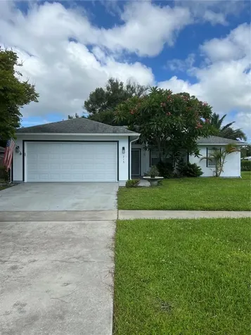 215 21st Avenue Vero Beach FL 32962