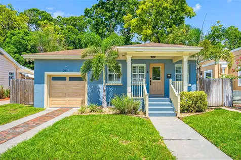 2711 N Essex Court Tampa FL 33602