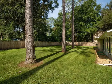 3855 NW 37th Place Gainesville FL 32606