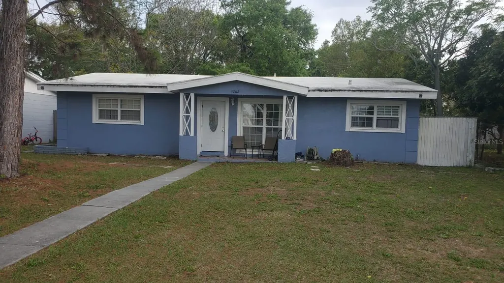 3262 50th Avenue N St Petersburg FL 33714