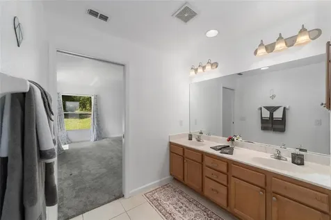 7530 NE 138th Lane Newberry FL 32669