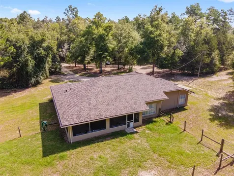 7530 NE 138th Lane Newberry FL 32669