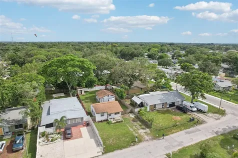 3766 56th Avenue N St Petersburg FL 33714