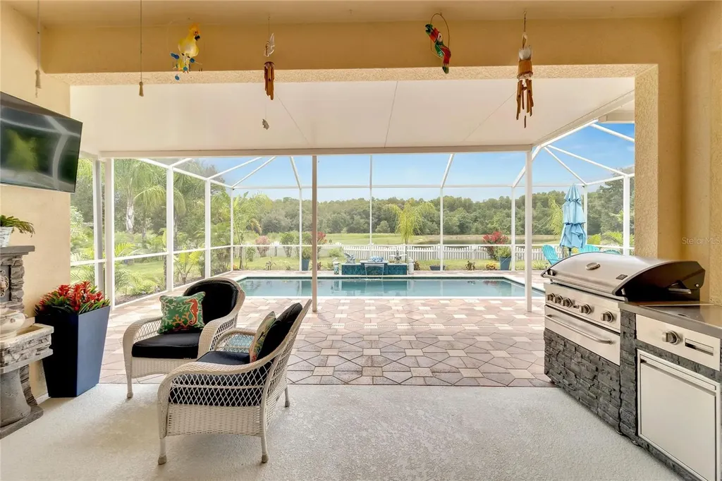 19300 Lonesome Pine Drive Land O Lakes FL 34638