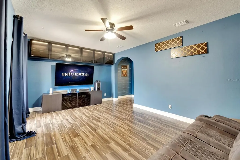 19300 Lonesome Pine Drive Land O Lakes FL 34638