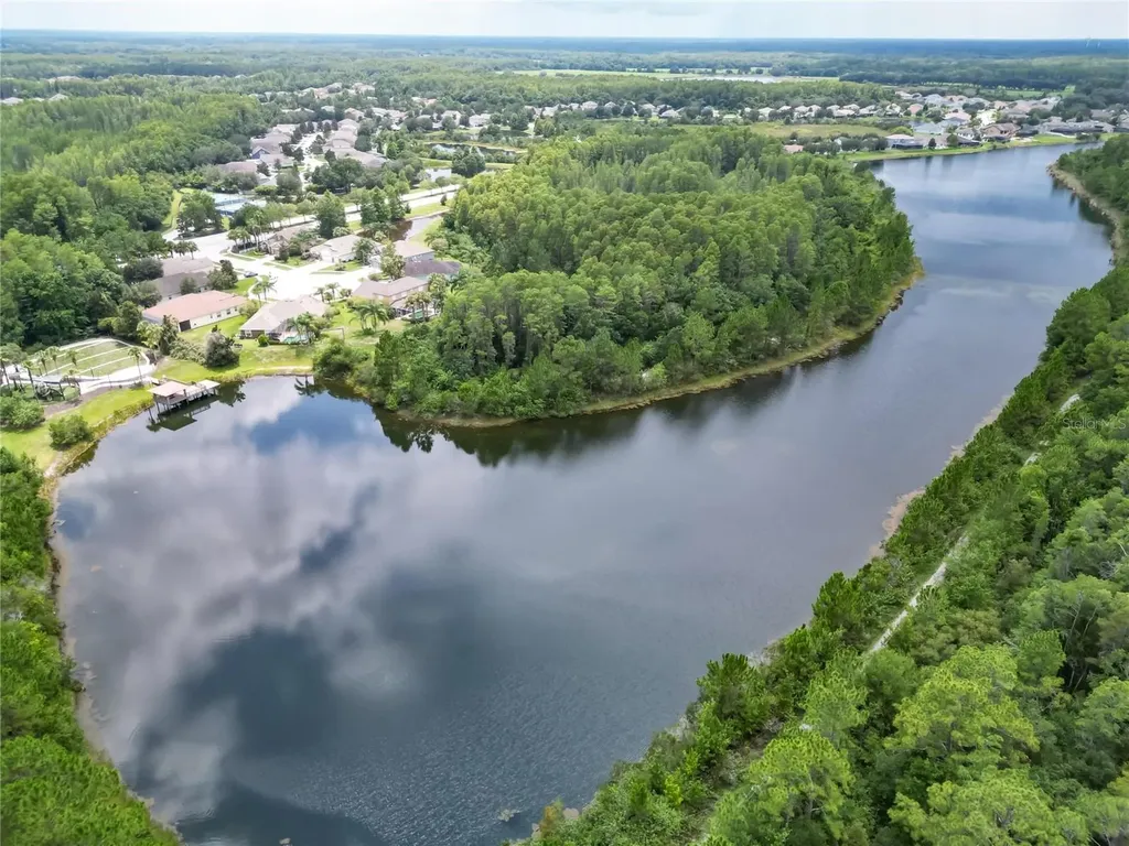 19300 Lonesome Pine Drive Land O Lakes FL 34638